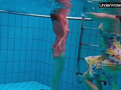 Kilo Sex presents: Bubarek and birtakik enjoy eachother in the pool