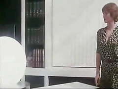 Kilo Sex presents: French mature is spanked