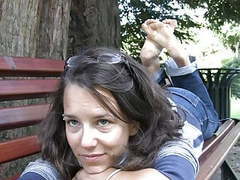 Kilo Sex presents: French barefeet hippy girl