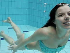 Kilo Sex presents: Gazel podvodkova underwater naked beauty
