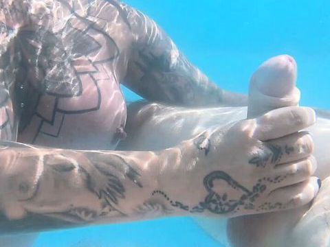 Kilo Sex presents: Underwater bj pool fun with the creampies