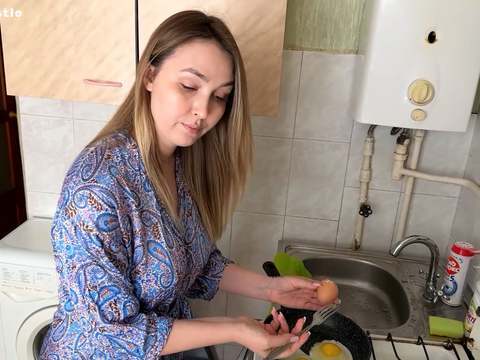 Kilo Sex presents: To the surprise of the stepson, the stepmom's pussy turned out to be as narrow as the sex doll's pussy