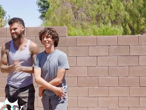 Kilo Sex presents: Diving deep into an outdoor hardcore pounding with sexy studs johnny ford and cristiano - twinkpop