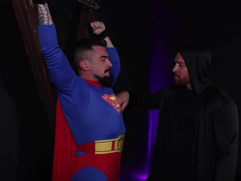 Kilo Sex presents: Horny gay dude enjoys while getting a nice blowjob from his friend