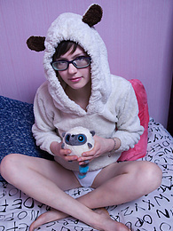 KiloSex presents: Innocent teen cutie does something really naughty to her daddy before bedtime and she really seems to like it